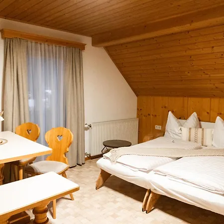 Gipfelglueck - In & Out باد كلينكيرشهايم