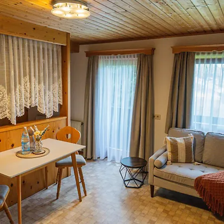 Apartamento Gipfelglück - In&ski Out *