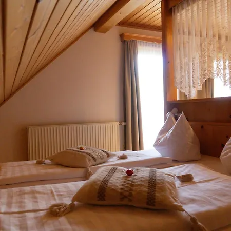 Gipfelglueck - In & Out * Bad Kleinkirchheim