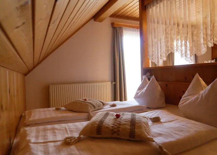 Gipfelglueck - In & Out * باد كلينكيرشهايم